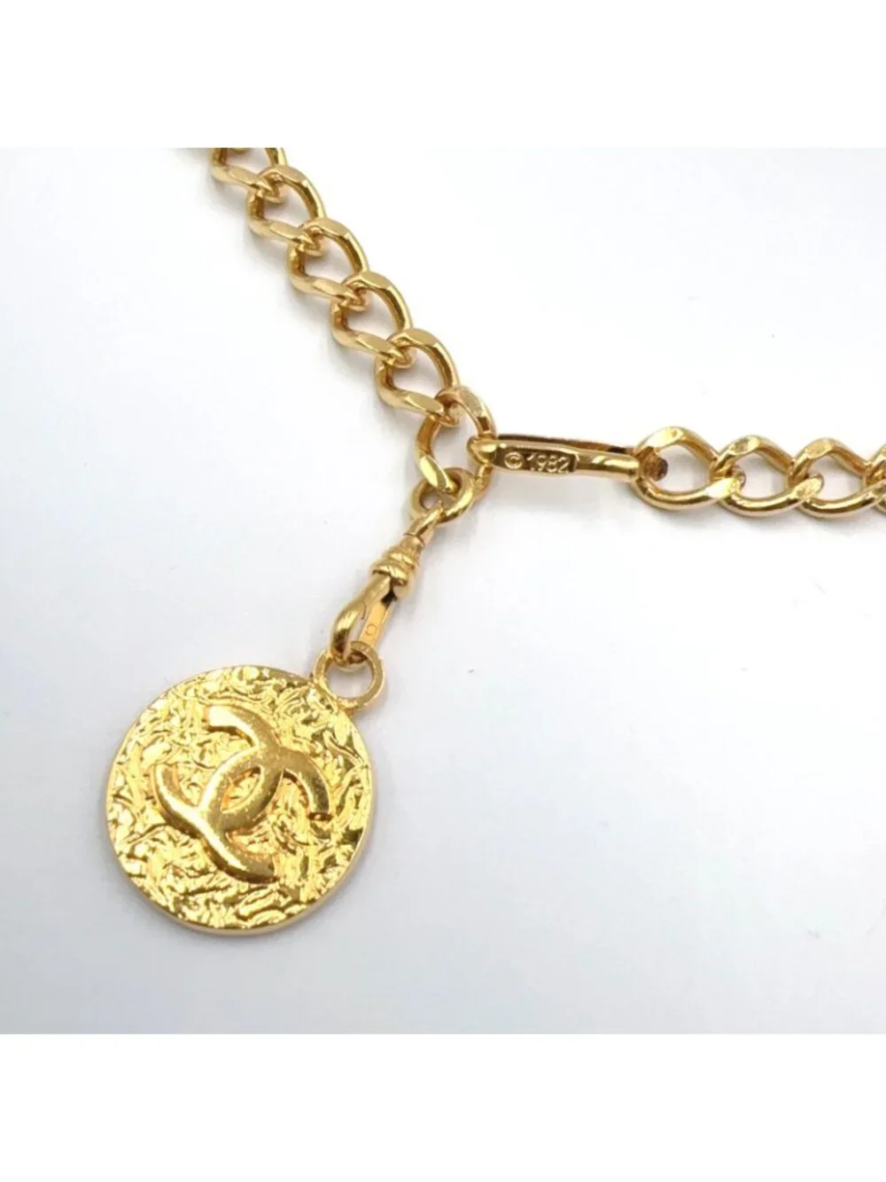 Chanel CC Logo Cambon Plate Gold Plated Chain Belt